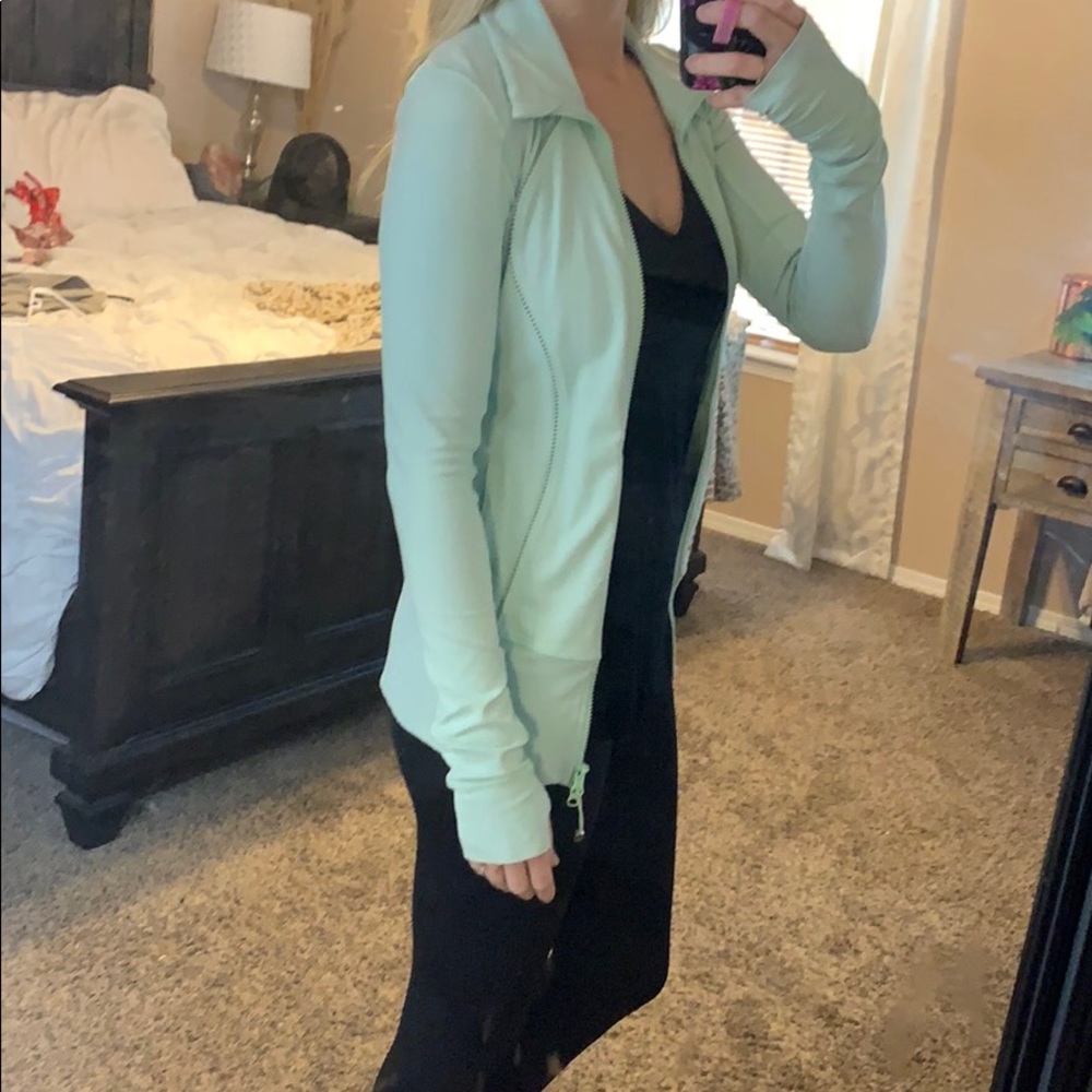Lululemon athletica jacket